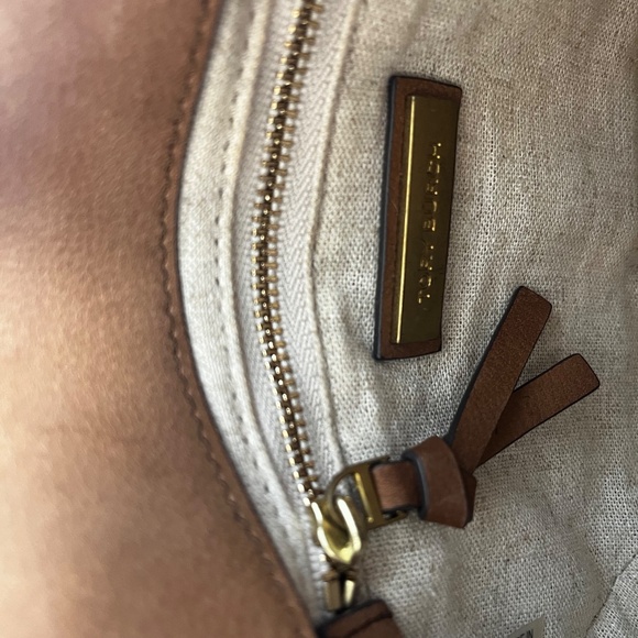 Tory Burch Saddle Crossbody Bag - Picture 10 of 10